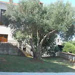 With Parking Space Okrug Gornji, Ciovo - 13859 דירה *