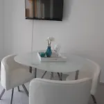 With Parking Space Okrug Gornji, Ciovo - 13859 דירה טרוגיר